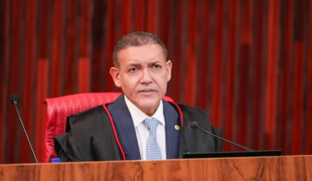 Nunes Marques recua e descarta bloqueio que atingiria Exército do Lula