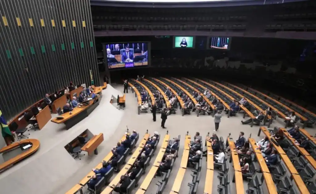 Brasil tem um caso de violência política a cada 44 horas mesmo fora do período eleitoral, mostra estudo